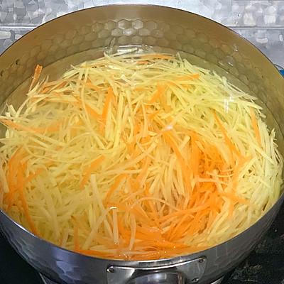 在家复刻被全世界夸赞的冬奥美食～土豆汤