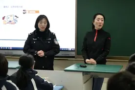 前女足队长的“开学第一课”，上海杨浦公安同浦玮进校谈反诈视频封面