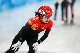 短道速滑女子1500米：中国选手韩雨桐获第七名图片