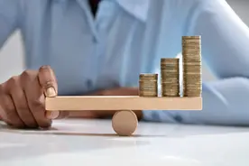 鸡蛋期价周内涨近6%！有机构称四季度鸡蛋价格将处于历史同期高位图片