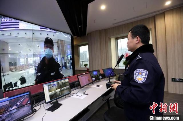 眼观六路耳听八方是什么意思（铁路安全守护者眼观六路耳听八方保平安）