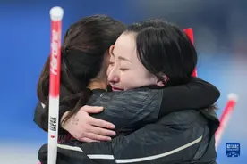 日本队员称“冰立方”的赛道“温柔又听话”图片