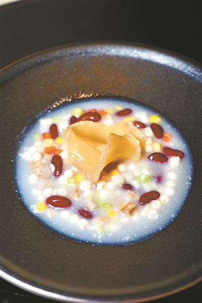 赤小豆排骨花胶 花胶赤小豆薏米汤功效