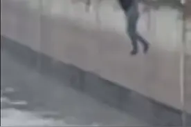5℃！广州“85后”环卫工人跳珠江勇救落水老人图片