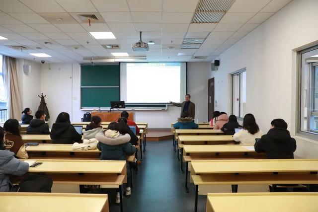 复旦大学食品专业,复旦 上课时间_新闻资讯_巨鲨网