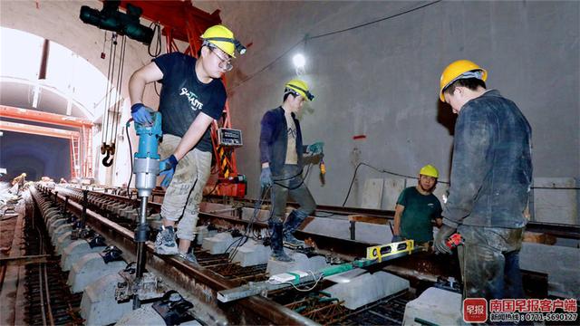 �ϳ���·�ƻ�����ͨ������ʱ�����˿��Դ��ֱ�����׻���