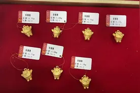 抖音快手处理“山寨金墩墩”视频，周大生向涉事门店发撤店函图片