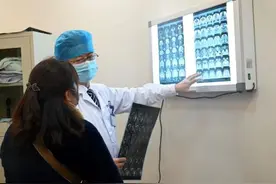 3岁宝宝患“眼癌”摘除眼球，专家：及早发现是关键图片