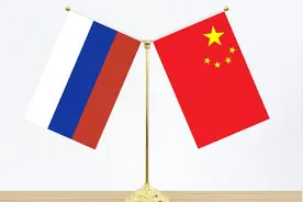 中俄元首通电话，重点就当前乌克兰局势交换意见视频封面