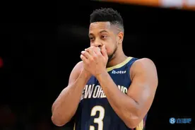 CJ：被交易后 接我的飞机先带斯内尔走了 后来又掉头来接我图片