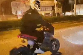 迷之操作！昆明“精神小伙”花4万元把自己送进拘留所图片