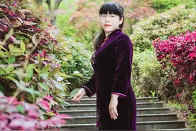 365个师德故事 | 附中星城实验学校谭姣莲：学生的“二妈”成就了一个个先进集体图片