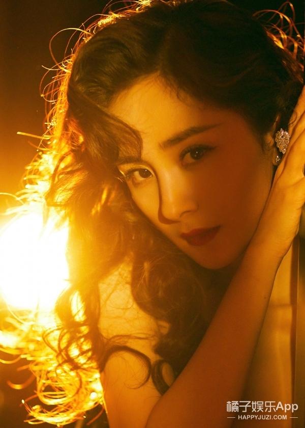 一个一个梦飞出了天窗？梦女博主自称鹿晗女友，发出恋爱往事？