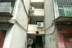 老居民楼申请加装电梯出怪事：有业主去世8年但“签了名，按了手印”图片