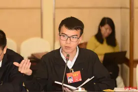 全国人大代表苏荣欢：建议增加“二孩”、“三孩”个税专项扣除标准，多孩家庭应有更多补偿图片