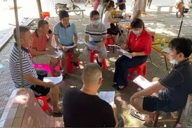 全国人大代表刘小权：建议提高欠发达地区农村基层干部待遇，为在职干部购买社保图片