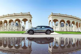 封车讯｜成都造销全球，千辆凡尔赛C5 X启程前往欧洲图片