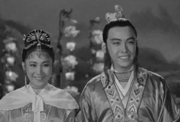 “马兰花落”！她的爱情故事曾感动无数人