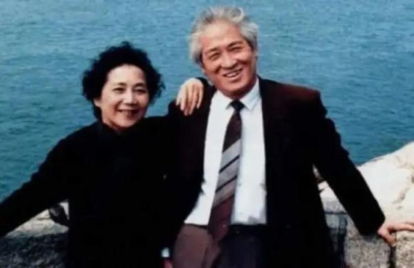 “马兰花落”！她的爱情故事曾感动无数人