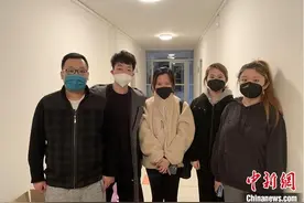 浙江海外侨团助旅乌侨胞撤离 留学生感恩“雪中送炭”图片