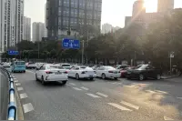 上游帮忙｜新村国兴小学门口一到放学就拥堵 市民：希望相关部门加强管理视频封面