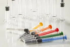 新华社聚焦：为抗疫保供，这家企业768天不停产图片