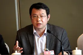 全国政协委员郑军：建议出台公办幼儿园教职工编制国家标准图片