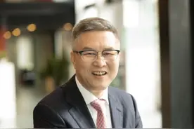 全国人大代表、天齐锂业董事长蒋卫平：国内65%锂原料依赖进口，建议加快四川锂矿资源绿色开发图片
