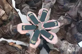 首批春季入伍新兵，满一年了图片