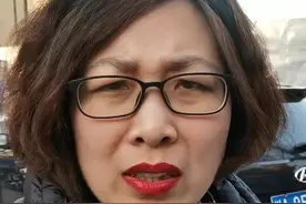 网红女设计师接二宝放学被认作奶奶：当晚便购买9000多元护肤品图片