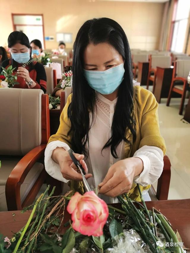 ���ٻ����޽������ȡ�������Ȫ��������Ժ��չ��ף�����ˡ������Ͷ���Ů��ϵ�л