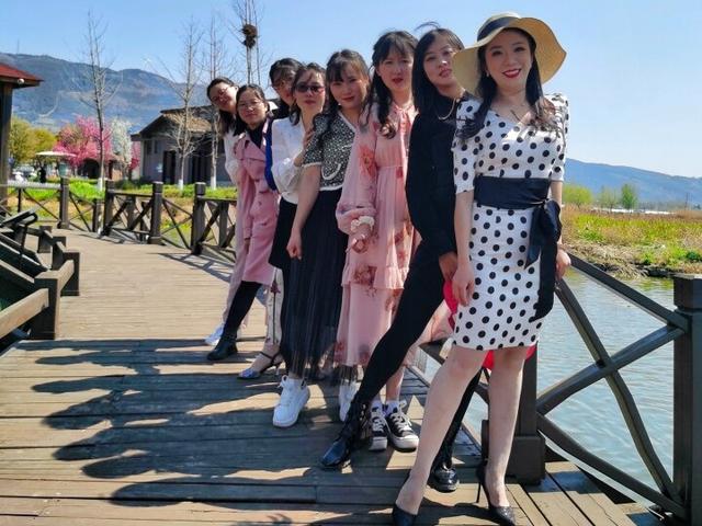 ������Ů�ԡ��������š��������������ˡ���Ů�ھ��ʳ���