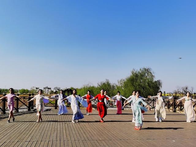 ������Ů�ԡ��������š��������������ˡ���Ů�ھ��ʳ���