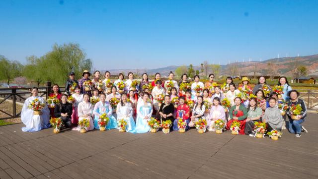 ������Ů�ԡ��������š��������������ˡ���Ů�ھ��ʳ���