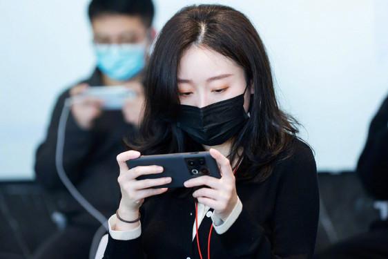 4699三国激战无敌版（想在游戏中carry全场这四款旗舰可以助你一臂之力）