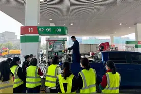 加油员反复捏枪漏油？参加了这个体验活动你就知道真相了图片