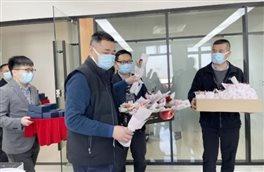 ����˳���������޹�˾��չϵ��Ůְ���ذ����ף38Ů���