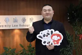 太励志！北大保安六战上岸图片