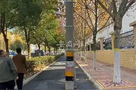 占道电杆，与其集中迁改为何不随改扩建一次性移除？合肥相关部门答复图片