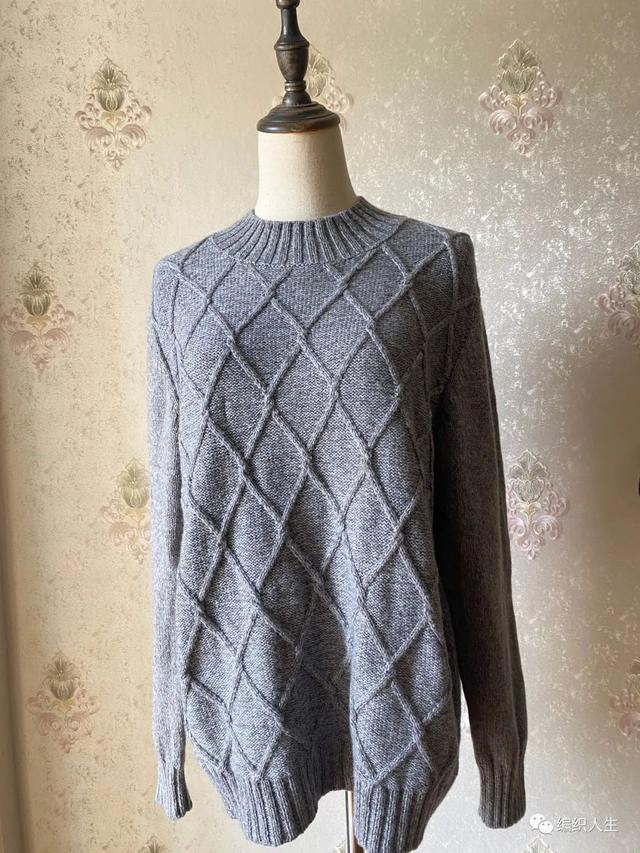 简洁又百搭的男士羊绒套头衫（有交织讲明）