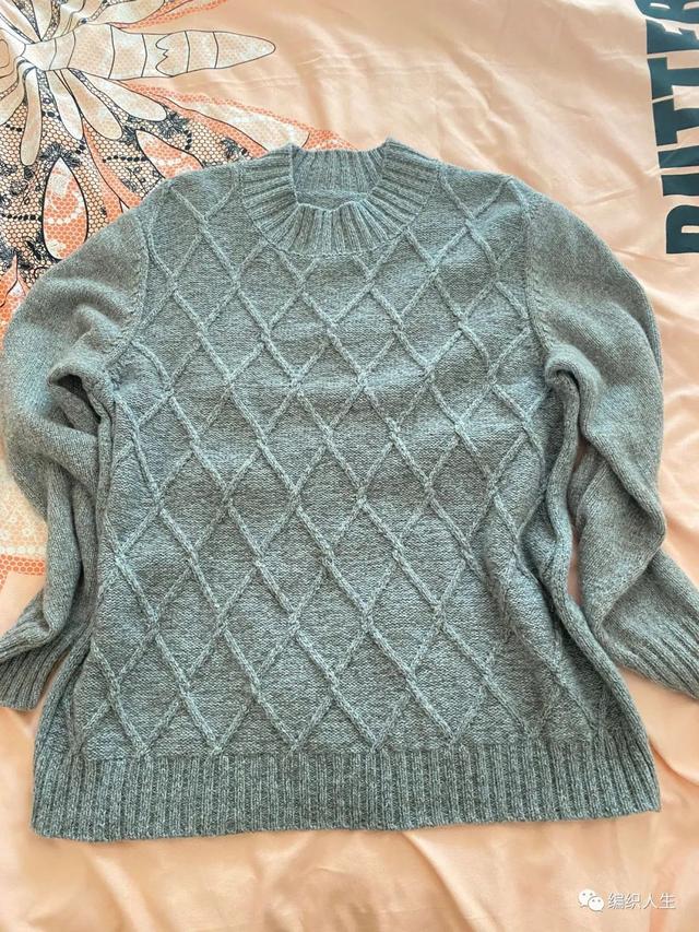 简洁又百搭的男士羊绒套头衫（有交织讲明）