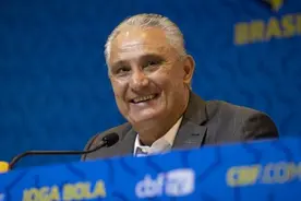 巴西主教练蒂特宣布世预赛最后两轮国家队队员名单图片