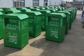 315调查｜“慈善旧衣回收”生意经：仿冒回收箱摆小区，有人称年赚数十万图片