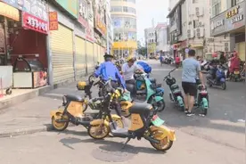 琼海市开展共享电单车整治专项行动图片