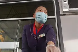 “孩子一定会找到！”寻亲家长杜小华路过安徽太和，女收费员垫付高速费还送祝福图片