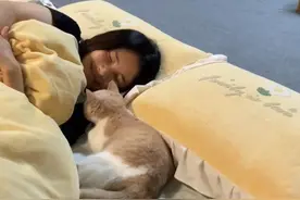 花10年积蓄入住毛坯房的泰州女孩获10万元装修赞助，住进装修房了图片