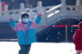 熬夜戒不掉、想睡睡不着……如何睡个好觉→图片