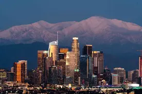 劫案频发 洛杉矶警方提醒民众勿戴昂贵珠宝图片