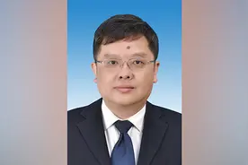 挂职辽宁工程技术大学副校长两年后，清华长聘教授岑松履新图片