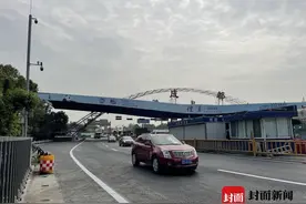 周五下班晚高峰前 成都绕城高速白家互通立交匝道正式开放交通图片